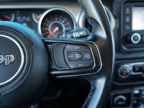 Used 2020 Jeep Wrangler Unlimited Sport S image 29