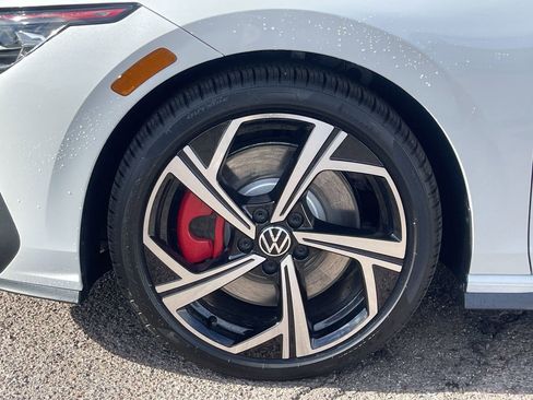 New 2026 Volkswagen GTI SE image 6