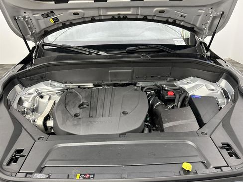Used 2023 Volvo XC90 B5 Core w/ Protection Package Premier image 20