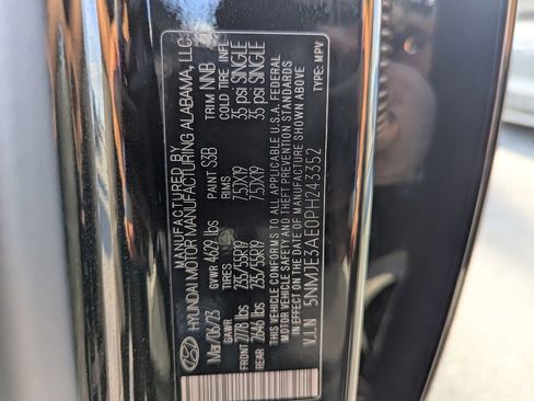 Used 2023 Hyundai Tucson Limited image 32