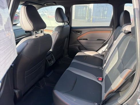 Used 2025 Subaru Forester Sport w/ Popular Package #2 image 5