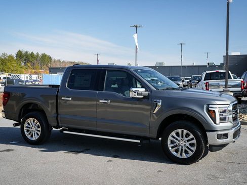 New 2026 Ford F150 Lariat w/ Equipment Group 501A Mid AWD/4WD image 12