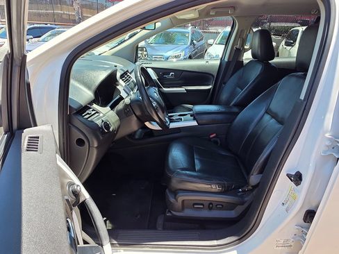 Used 2012 Ford Edge SEL FWD image 21