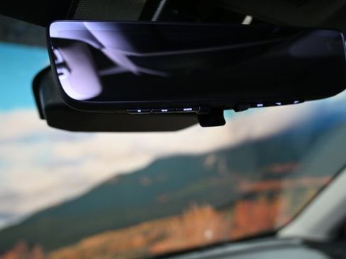 Used 2025 Subaru Outback Touring XT w/ Popular Package #2 image 48