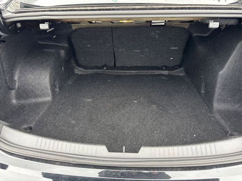 Used 2025 Chevrolet Malibu LT FWD image 12
