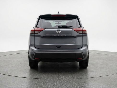 Used 2025 Nissan Rogue SV image 7