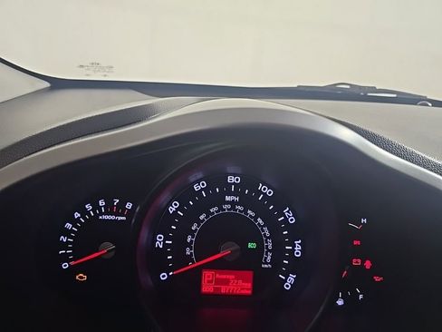 Used 2015 Kia Sportage LX image 11