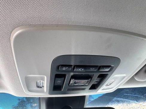 Used 2018 Toyota Camry XLE w/ Driver Assist Package FWD image 22