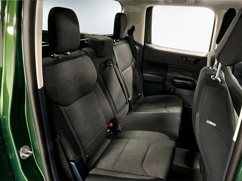 New 2025 Ford Maverick XLT w/ XLT Luxury Package image 11