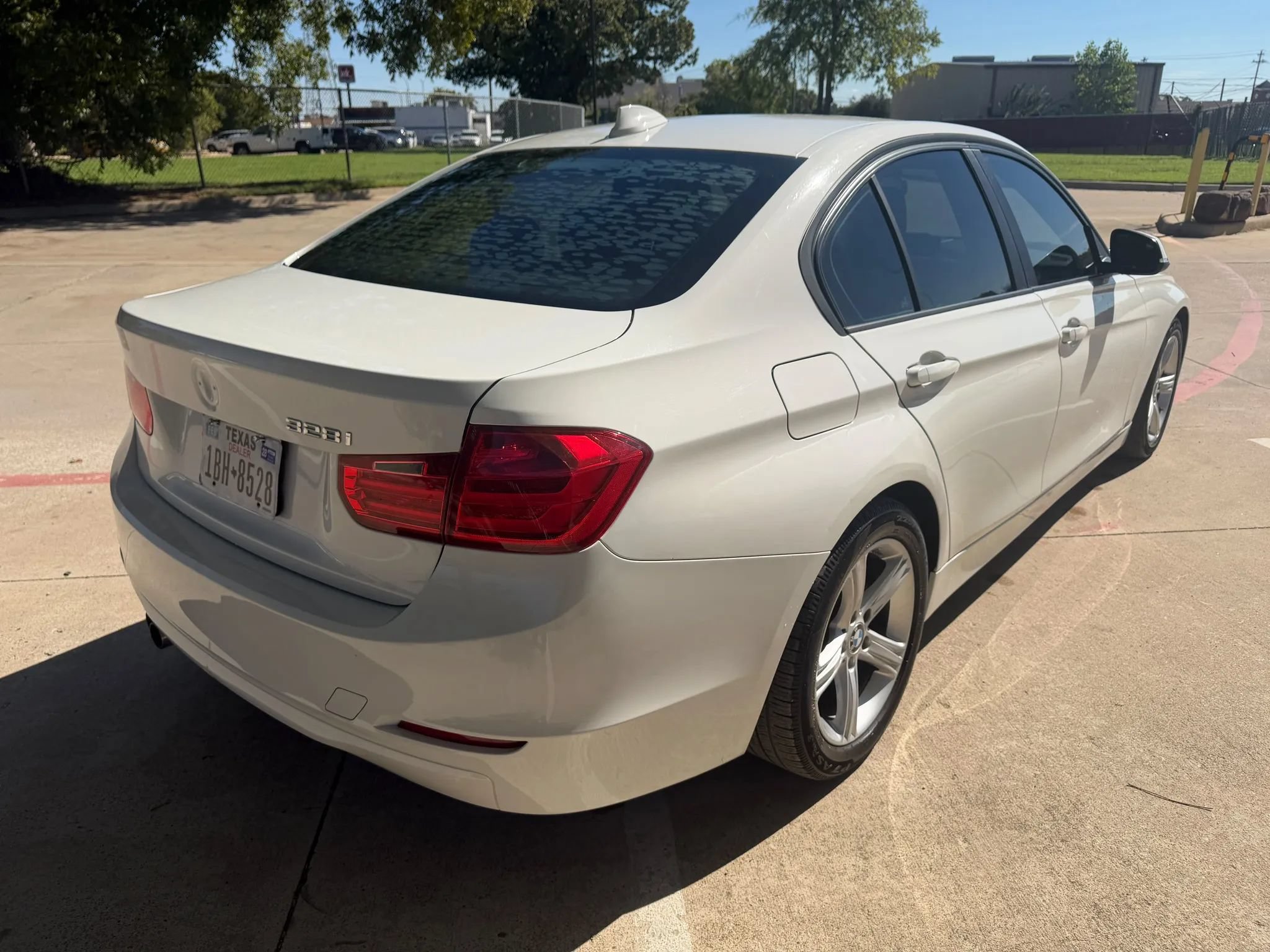 Used 2014 BMW 328i Sedan RWD image 8