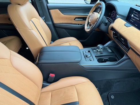 Used 2025 MAZDA CX-70 3.3 Turbo S w/ Premium Plus AWD/4WD image 17