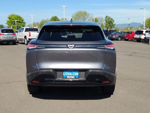 Used 2025 Nissan Murano SV AWD/4WD image 13