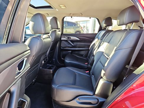 Used 2021 MAZDA CX-9 Touring w/ Touring Premium Package image 10