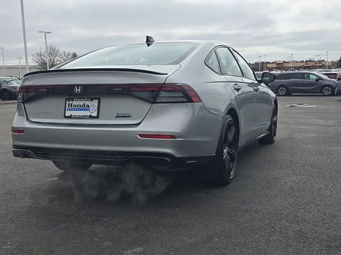 Certified 2025 Honda Accord Sport image 8