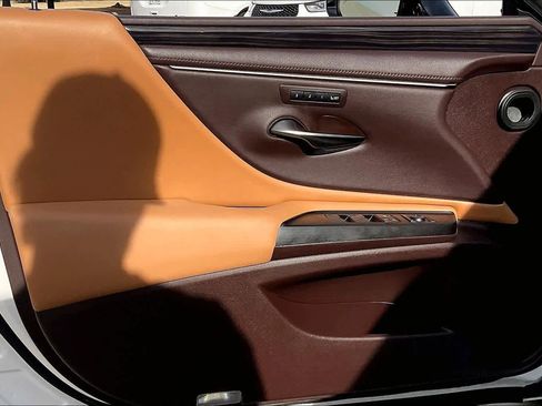 Used 2019 Lexus ES 350 image 20