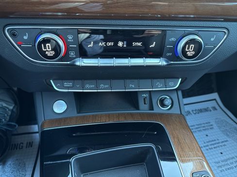 Used 2024 Audi Q5 2.0T Premium image 17