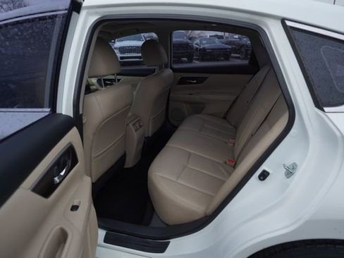 Used 2015 Nissan Altima 2.5 SL w/ Technology Package image 15