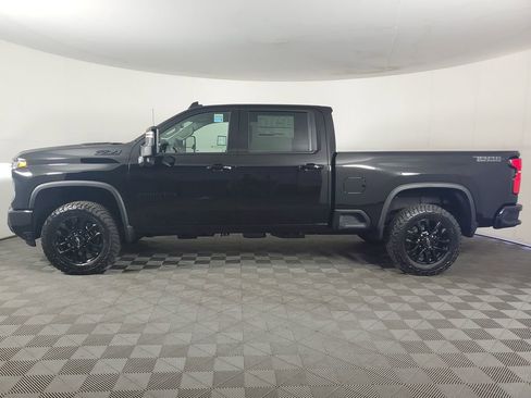 New 2026 Chevrolet Silverado 2500 LTZ w/ Trail Boss Package AWD/4WD image 7
