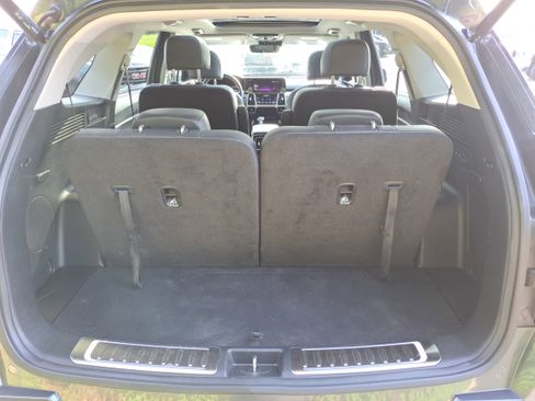 Used 2023 Kia Sorento SX image 6