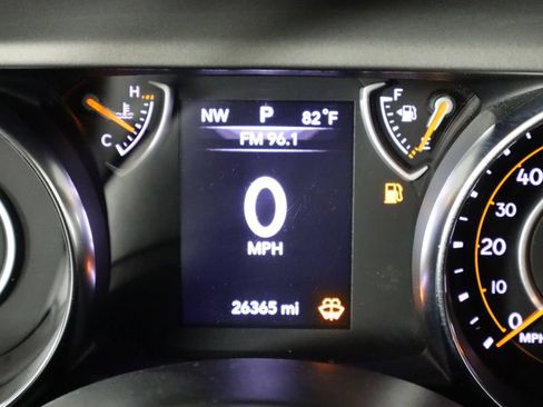Used 2022 Jeep Wrangler Unlimited Sport AWD/4WD image 37