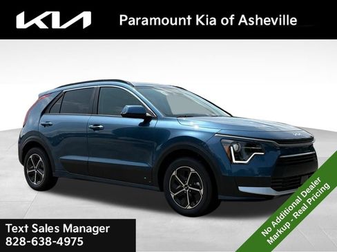New 2026 Kia Niro EX FWD image 1