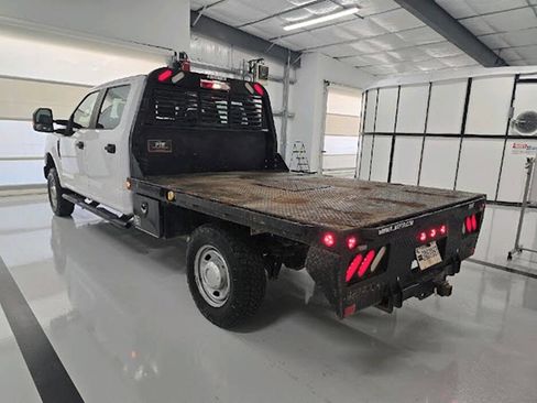 Used 2020 Ford F250 XL w/ Power Equipment Group AWD/4WD image 4