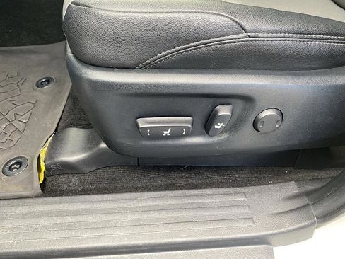 Certified 2023 Toyota 4Runner SR5 Premium w/ Moonroof Package image 25