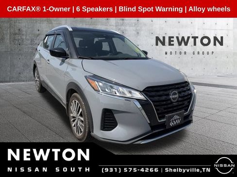 Used 2023 Nissan Kicks SV FWD image 1