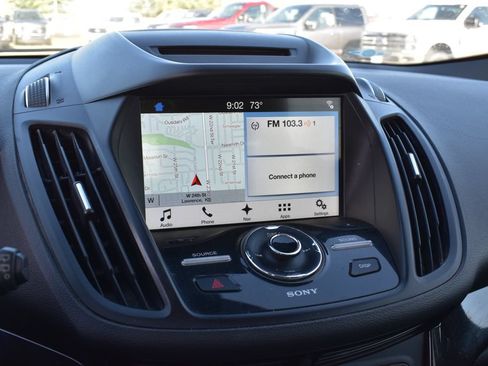 Used 2018 Ford Escape Titanium FWD image 11