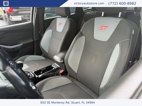 Used 2017 Ford Focus ST FWD image 10