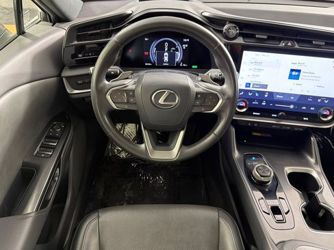 Used 2023 Lexus RZ 450e Premium w/ Technology Package AWD/4WD image 13