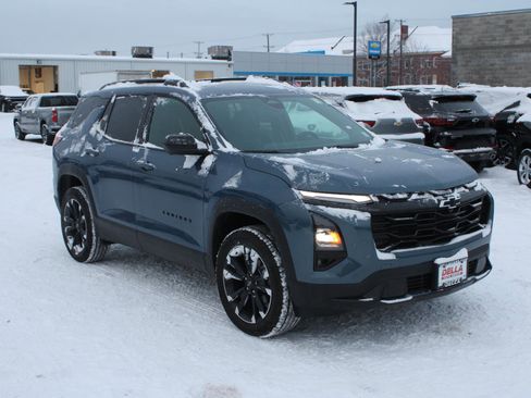 New 2026 Chevrolet Equinox RS w/ Convenience Package III image 3