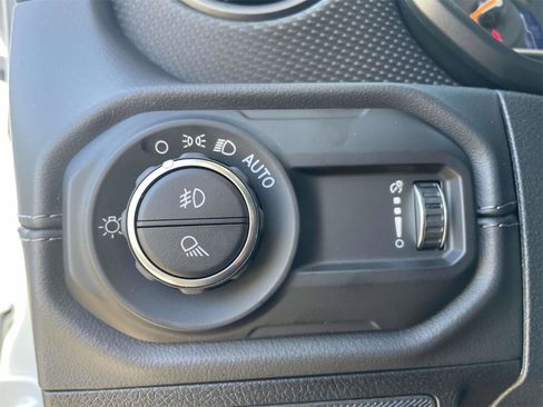 New 2025 Jeep Gladiator Rubicon image 12