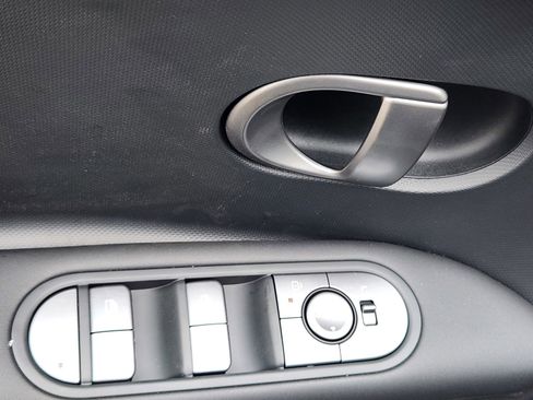 New 2026 Hyundai Ioniq 5 SEL image 9