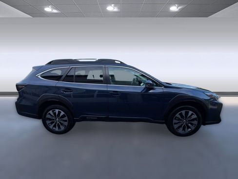 Used 2024 Subaru Outback Limited AWD/4WD image 8