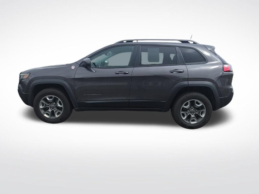 Used 2019 Jeep Cherokee Trailhawk w/ Cold Weather Group AWD/4WD image 6