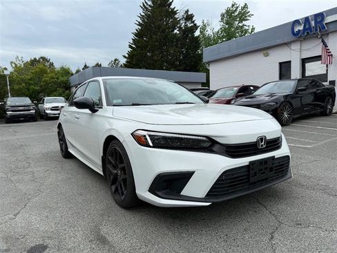 Used 2023 Honda Civic Sport image 3