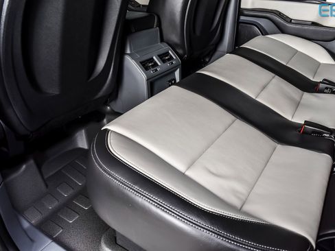 New 2025 INEOS Grenadier Fieldmaster Edition image 17