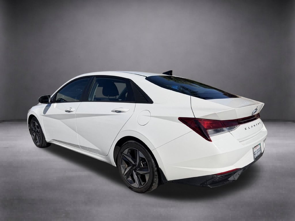 Used 2023 Hyundai Elantra SEL w/ Convenience Package FWD image 13