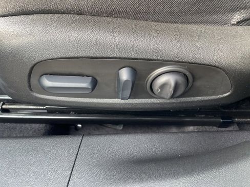 Used 2024 Chevrolet Malibu LT image 14