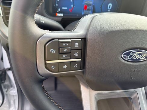 New 2025 Ford F150 Lariat w/ Equipment Group 502A High image 19