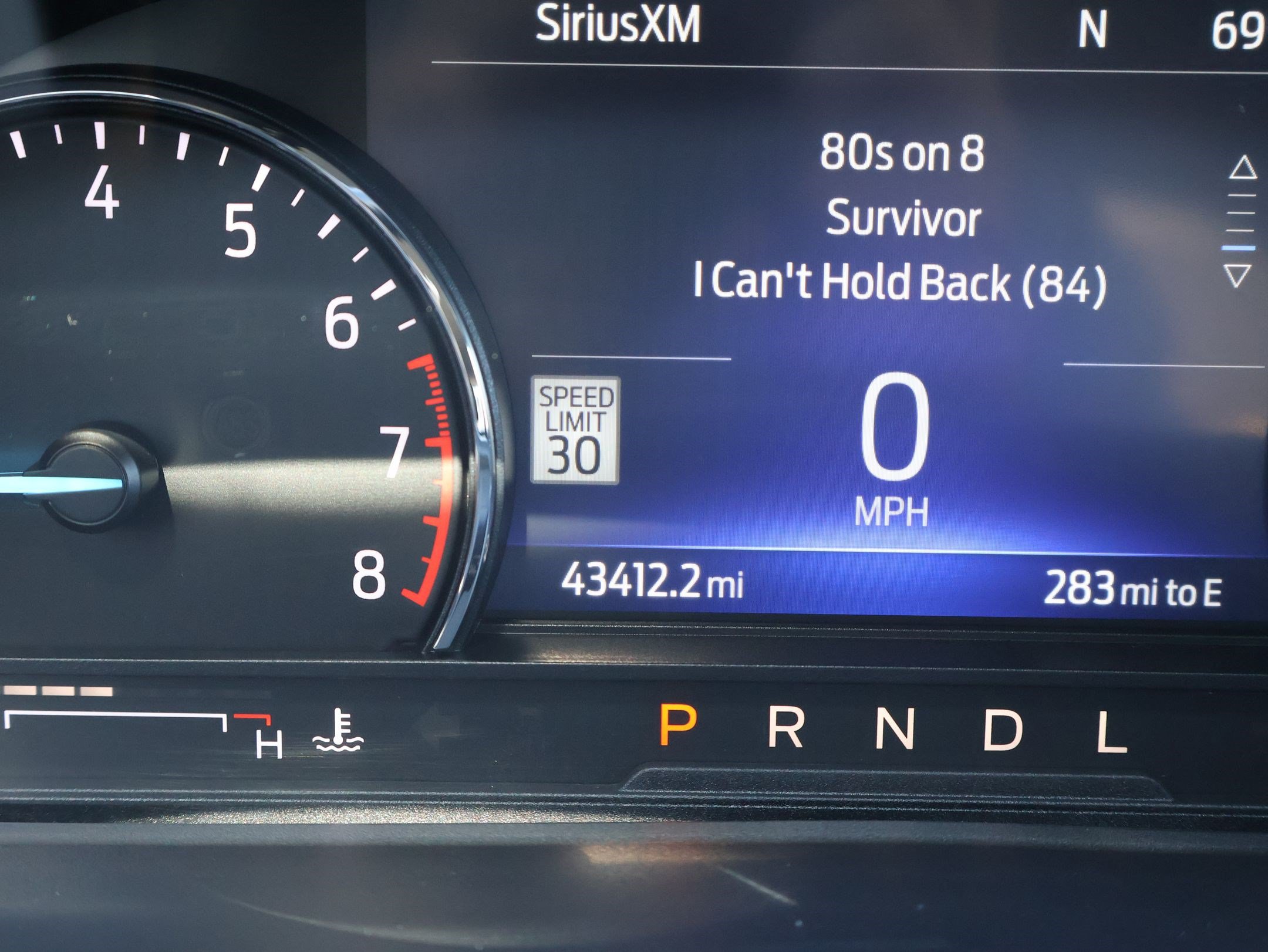 Used 2022 Ford Explorer XLT w/ Equipment Group 202A AWD/4WD image 21