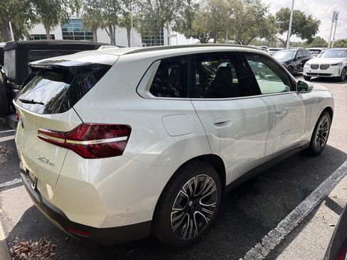 Used 2026 BMW X3 xDrive30i w/ Convenience Package AWD/4WD image 2