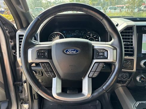 Used 2020 Ford F150 Platinum w/ Equipment Group 701A Luxury image 18