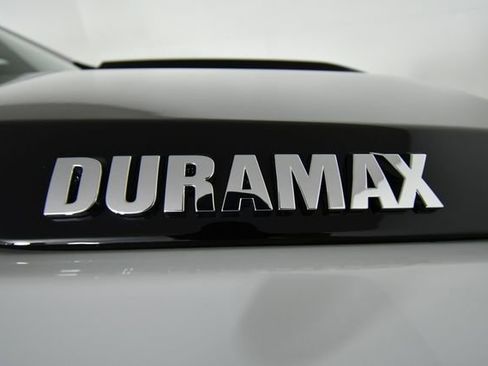 Used 2025 Chevrolet Silverado 1500 LT Trail Boss w/ Convenience Package II image 18