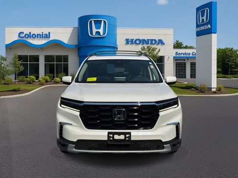 Used 2023 Honda Pilot Touring image 37