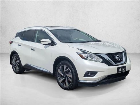 Used 2018 Nissan Murano Platinum image 3