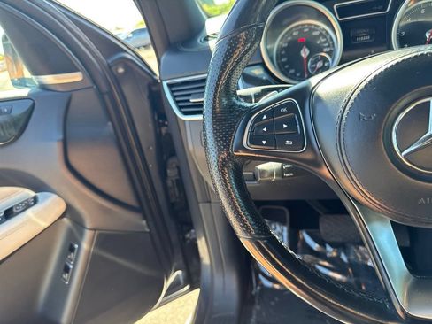 Used 2017 Mercedes-Benz GLS 450 4MATIC image 26