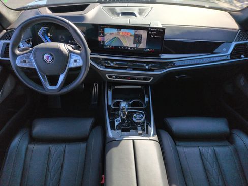 Used 2025 BMW ALPINA XB7 image 29