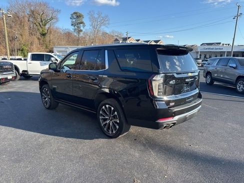Used 2025 Chevrolet Tahoe High Country image 5